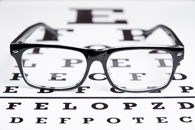 7 Warning Signs You Need to Get Glasses